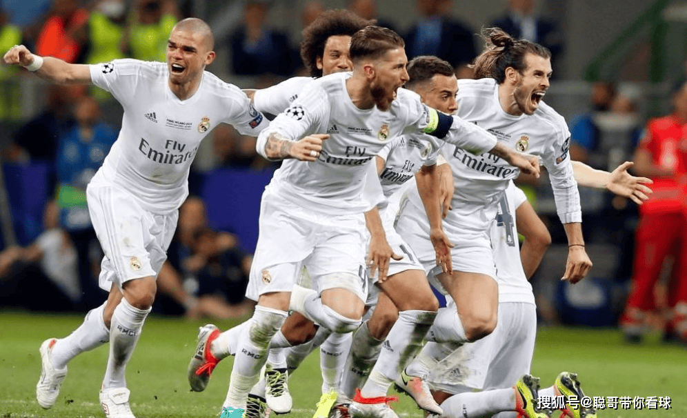 德甲联赛，弗赖堡VS法兰克福，法兰克福第三名防守战。