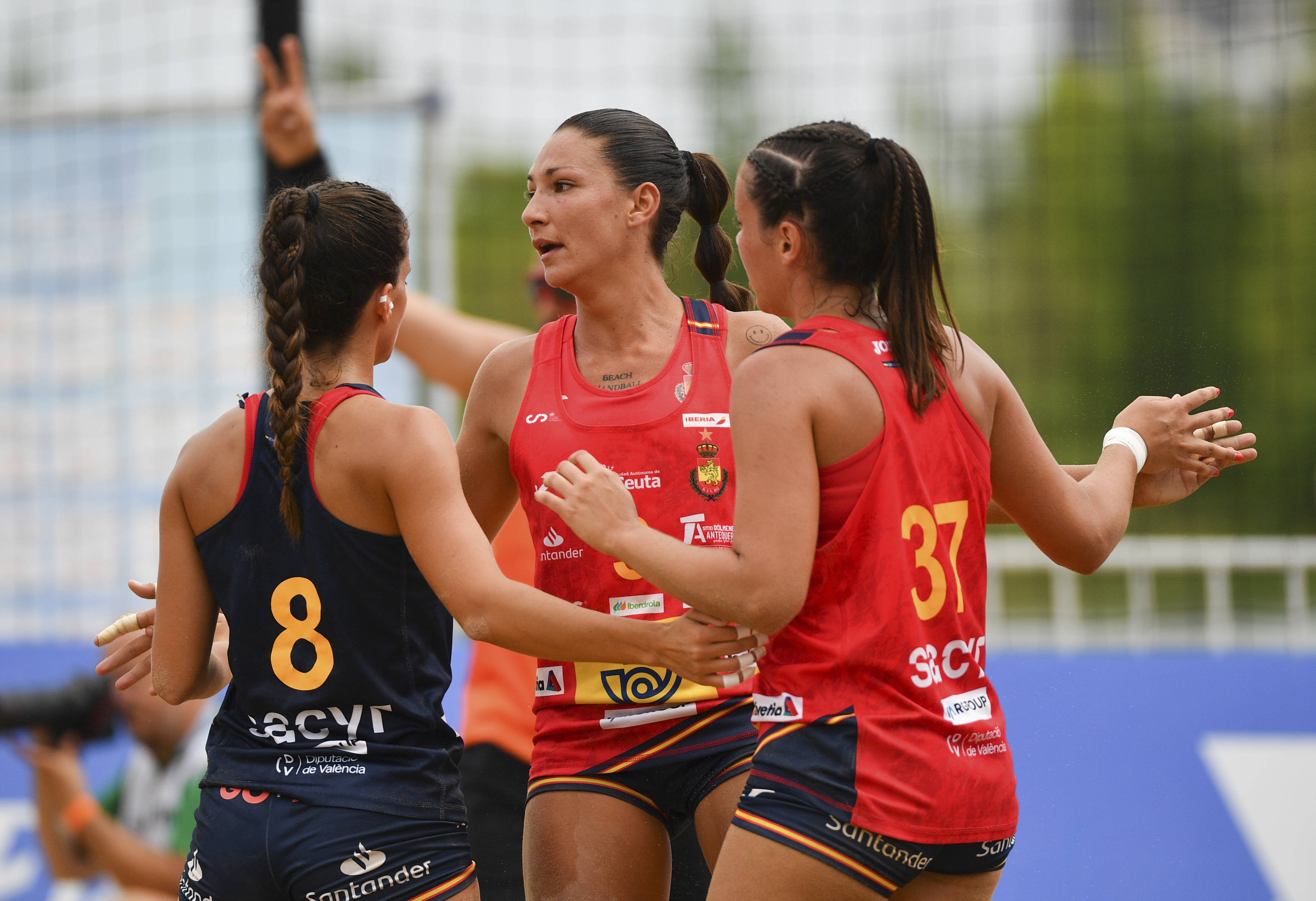 九游体育平台（成都世运会）沙滩手球——女子半决赛：阿根廷队战胜西班牙队