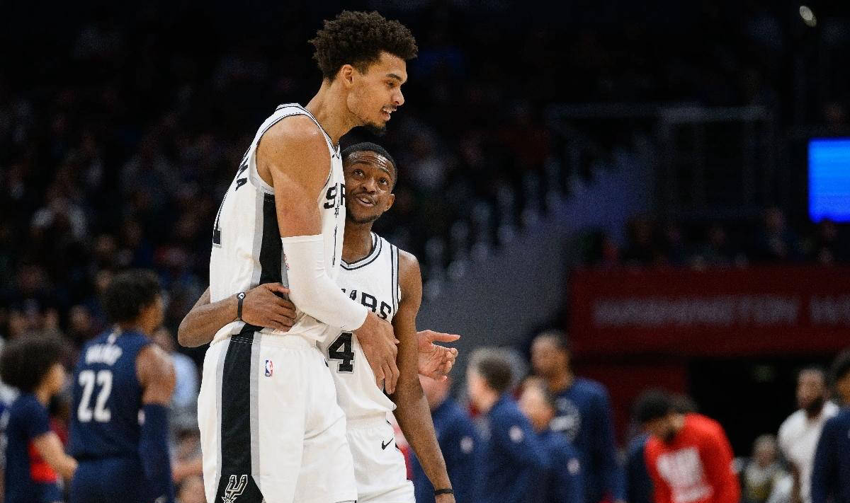 九游圣安东尼奥马刺续约达龙福克斯，获得嘉奖229亿美元合同资格