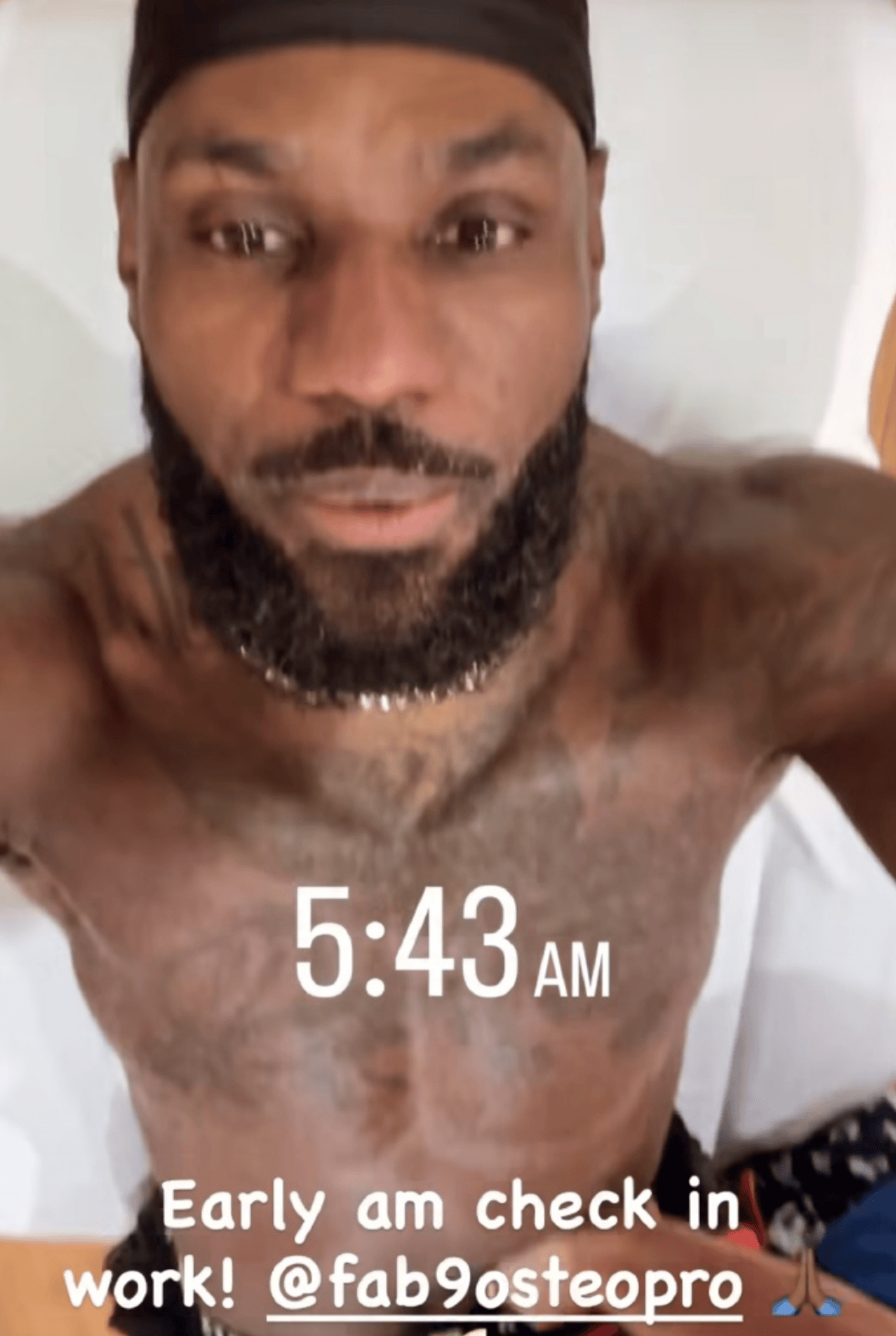 再见了！林疯狂宣布退役，詹姆斯中国行送票，还会有绝杀吗...