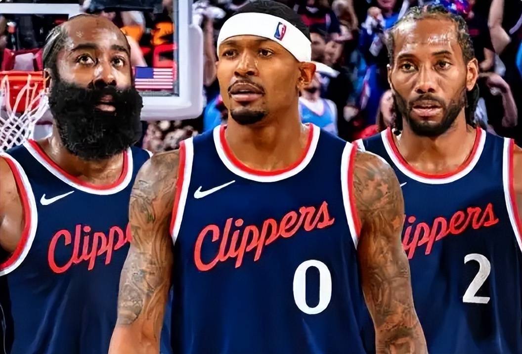 再见杜兰特！火箭、快船酝酿3换1交易，1米93后卫空降休斯顿