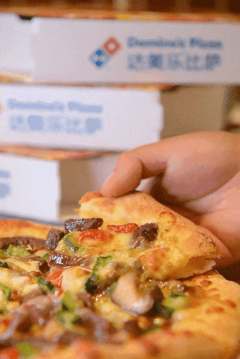 达美乐比萨开启宠粉模式，30+款比萨限时“买一送一”*，速冲！