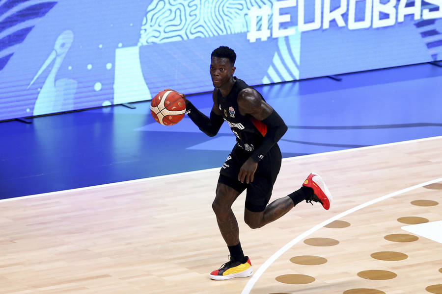 九游体育网址男篮欧锦赛｜德国队“黄金一代”无人能挡，欧洲篮坛迎来新王朝