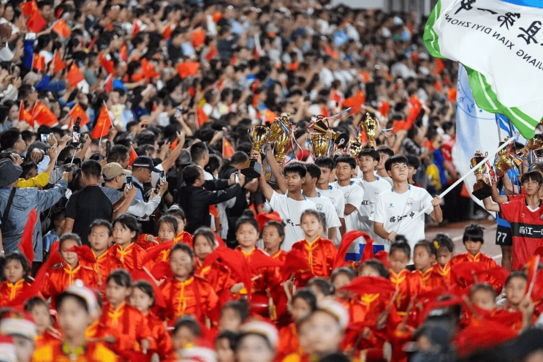 足球报:县县有村超,才是真正的村超